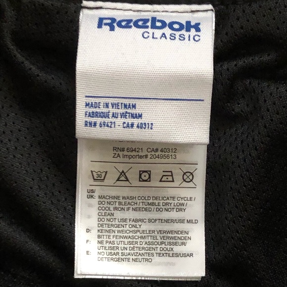 Reebok classic black joggers worn once - Picture 3 of 6